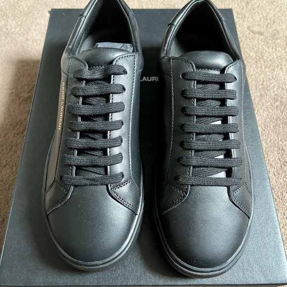 Brand new Saint Laurent sneaker “Andy” - Picture 3 of 5